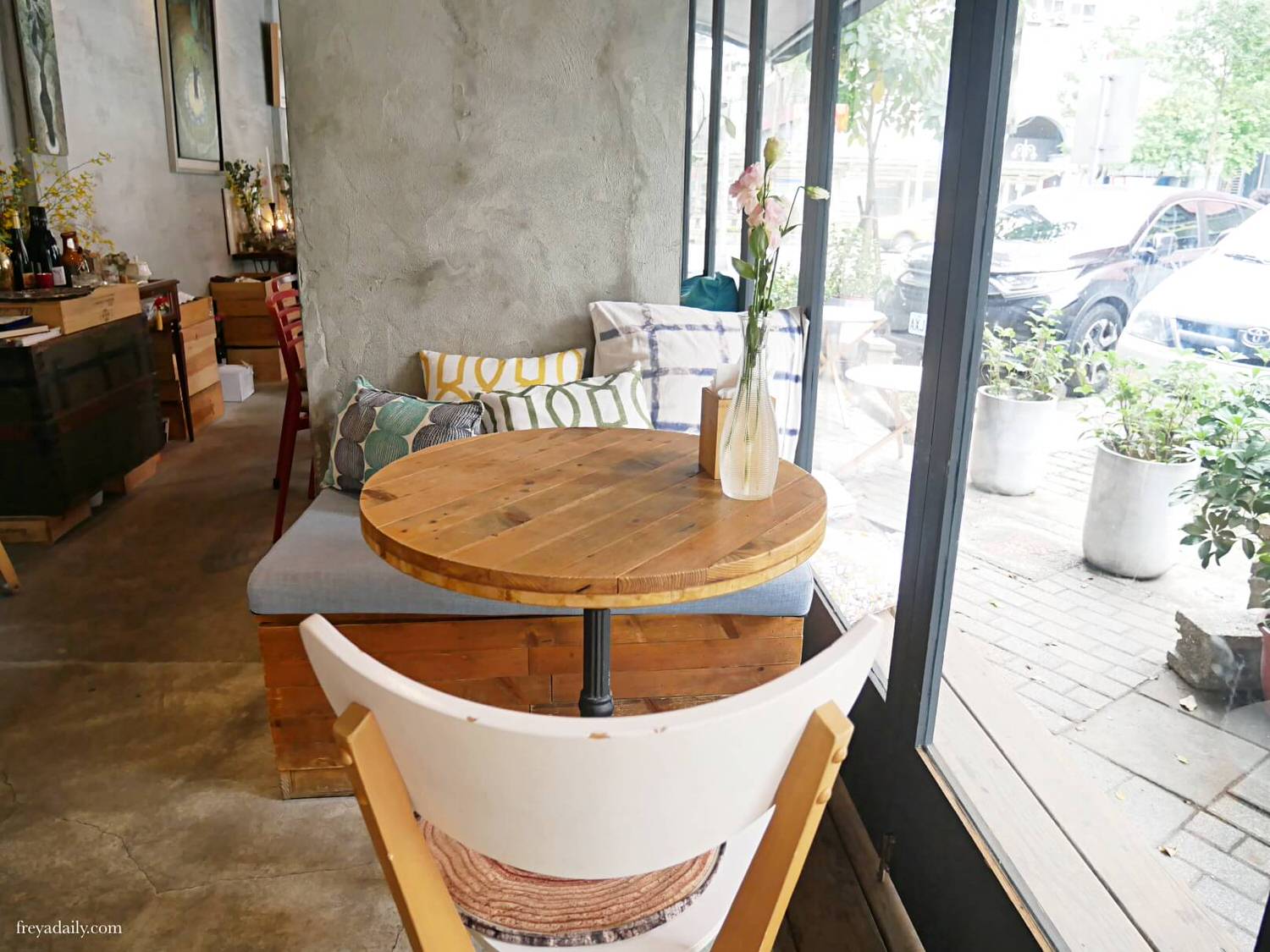 2021, Mar│台北 AW Cafe Wine Bistro │台北不限時咖啡廳 半戶外異國感咖啡館 - 第7張圖 台北咖啡廳 AW Cafe Wine Bistro