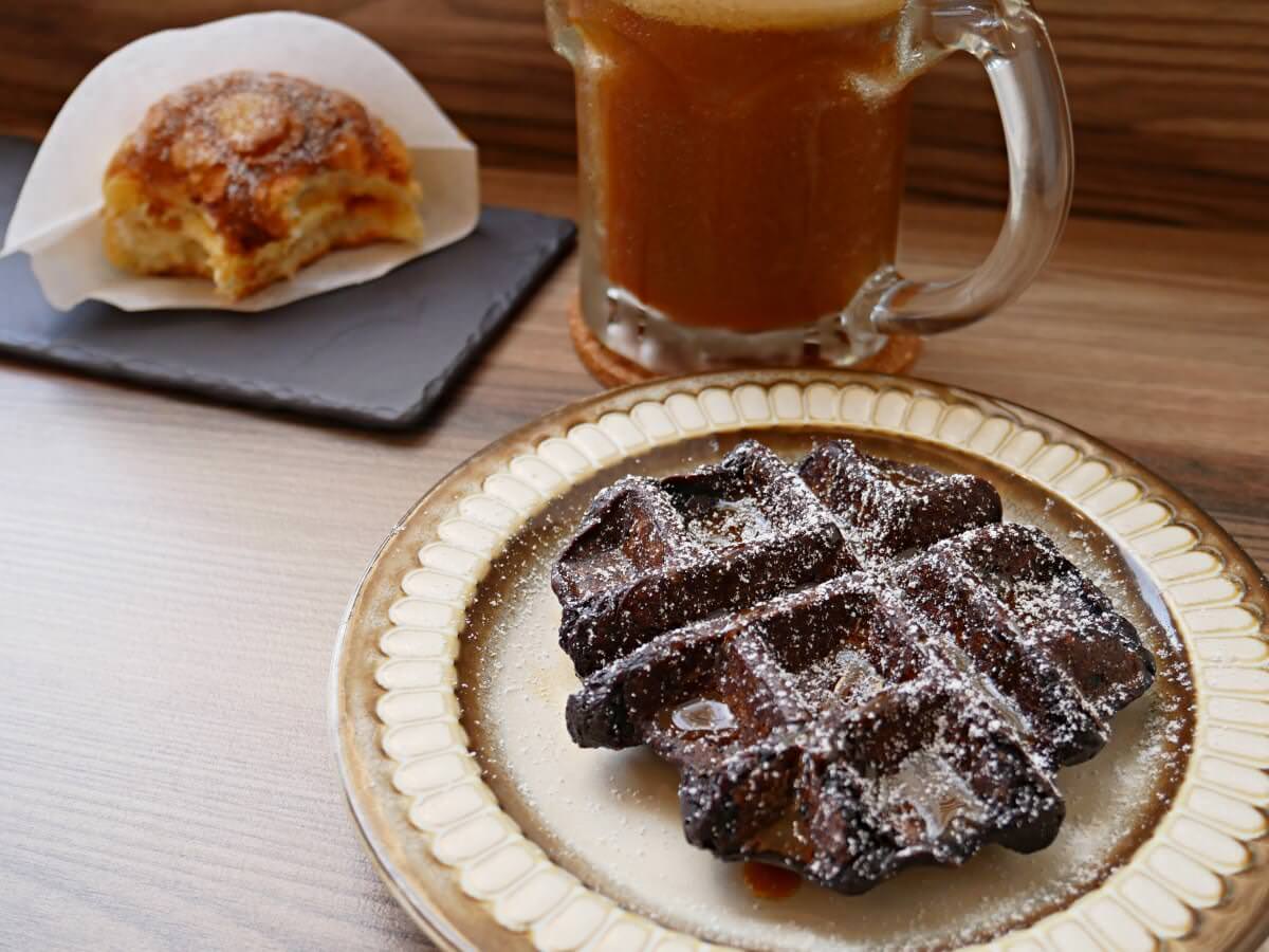 2021, Sep │ 北投 火熱咖啡 FIERY COFFEE 北投店│ 北投唯一 單品咖啡配上冰火菠蘿油 - 第17張圖