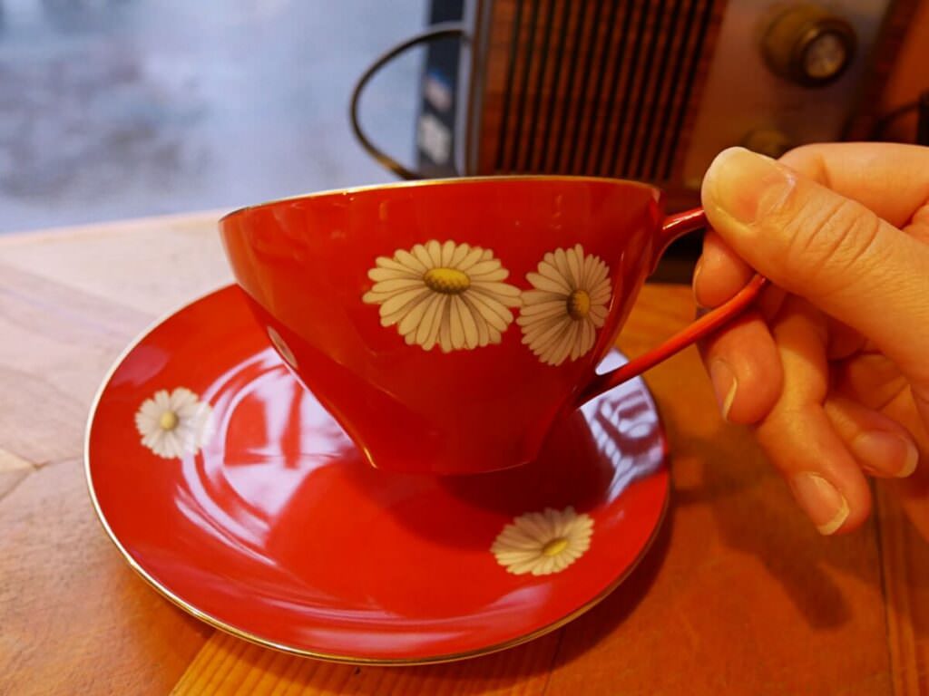 2024 台北 德佈咖啡Debut Cafe │古物控必訪 復古感十足的台味咖啡廳