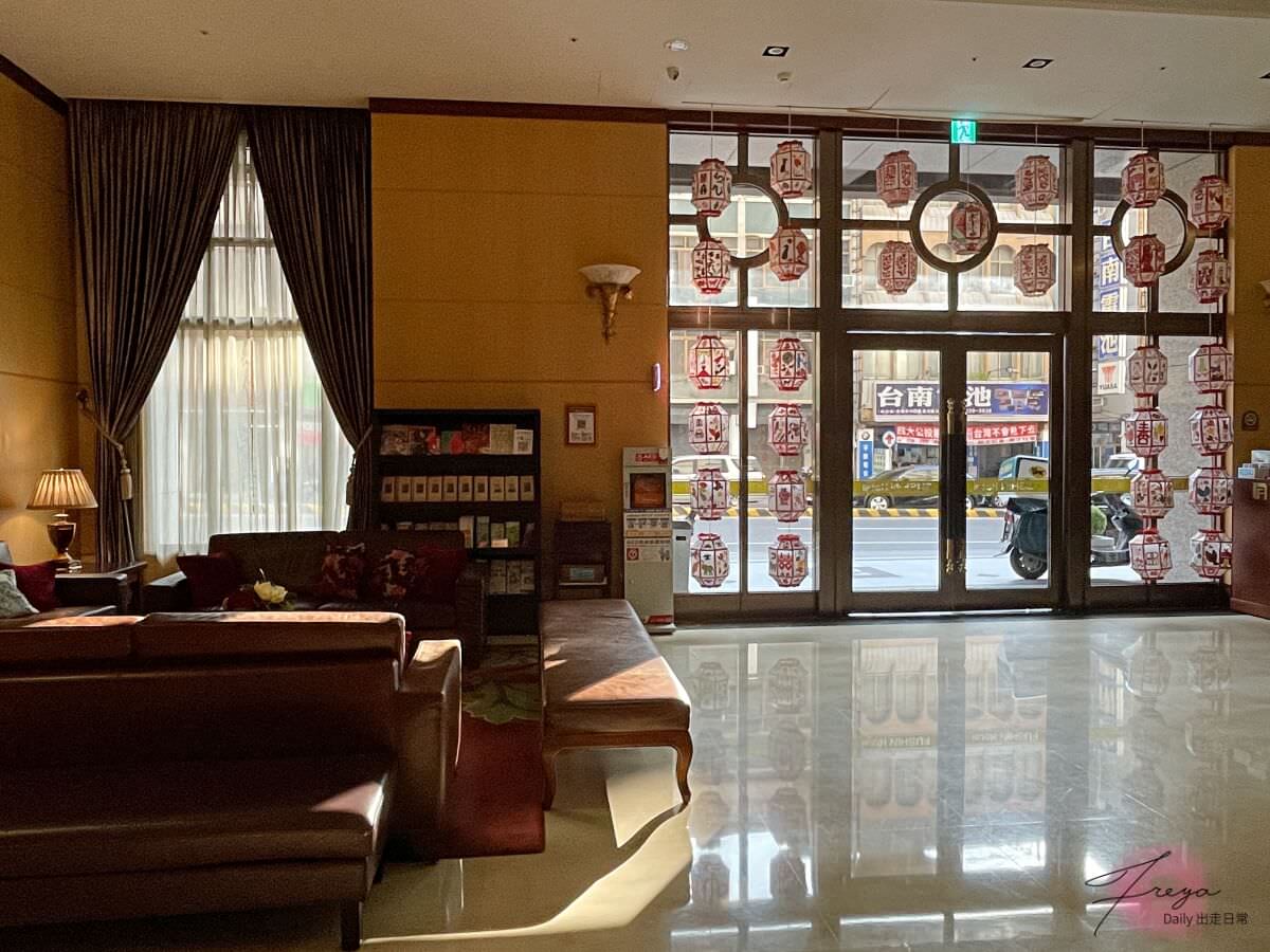 台南富信大飯店 Fushin Hotel│台南市超方便住宿 近赤崁樓多小吃 高評價4.3顆星 - 第2張圖 台南住宿推薦 台南富信大飯店 台南市住宿 台南市飯店