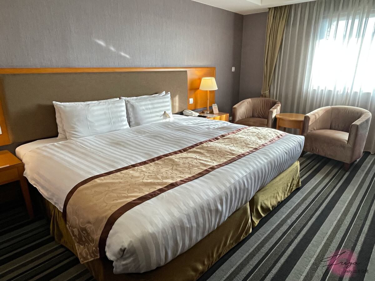 台南富信大飯店 Fushin Hotel│台南市超方便住宿 近赤崁樓多小吃 高評價4.3顆星 - 第10張圖 台南住宿推薦 台南富信大飯店 台南市住宿 台南市飯店