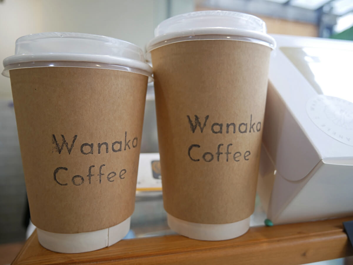 台北 Wanaka Coffee│ 像好鄰居般日常存在的咖啡廳 奶茶控必訪 松山區咖啡廳推薦 - 第5張圖