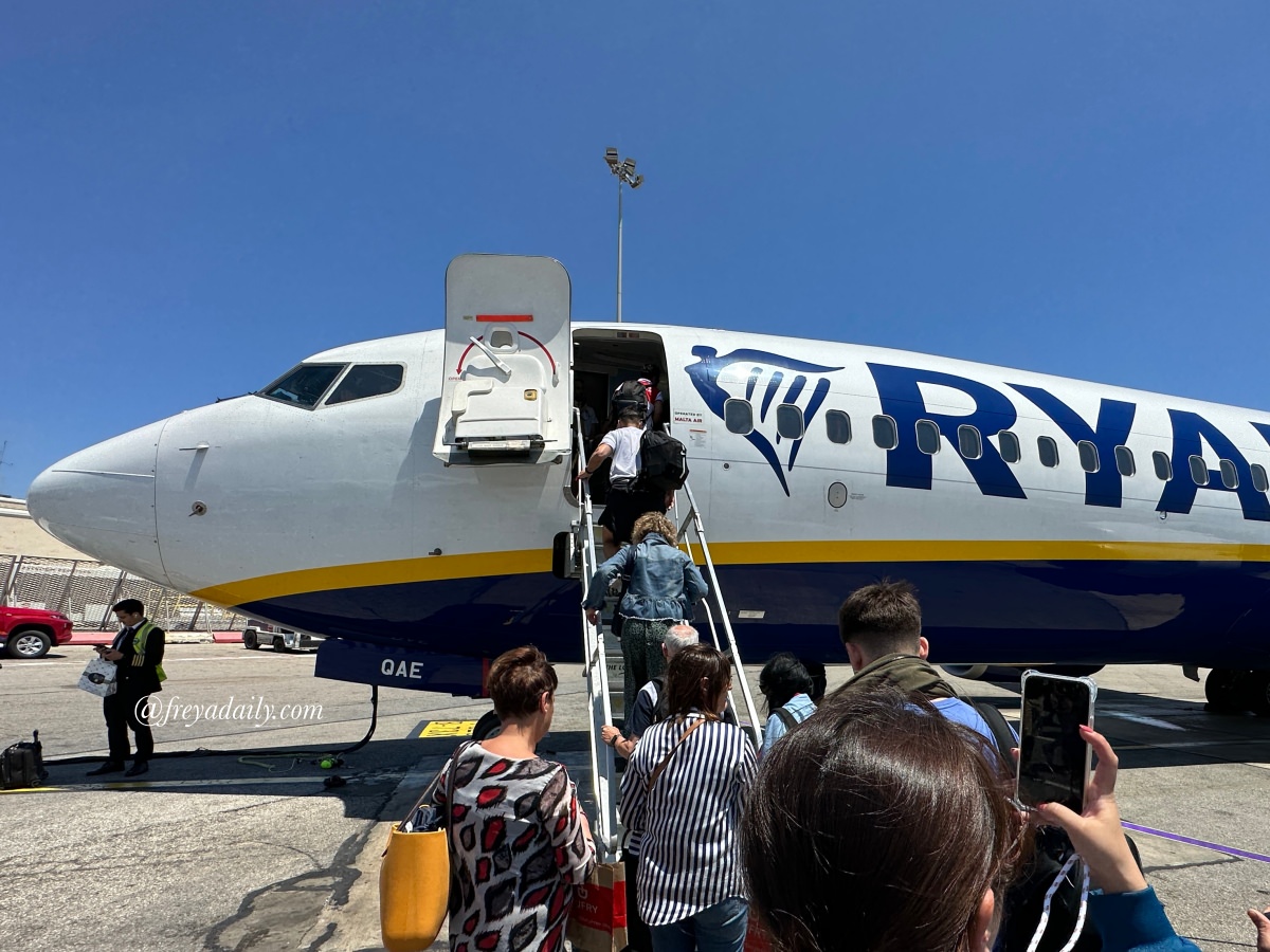 2024 Ryanair瑞安航空初體驗 ✈️│ 怎麼選歐洲廉航 超嚴格行李限制仔細看！