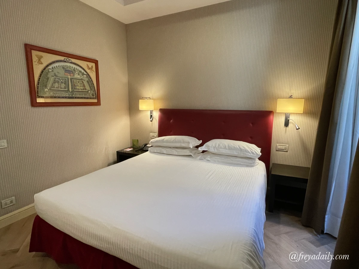 義大利 Hotel Dei Borgognoni|近西班牙廣場、治安好,羅馬住宿推薦,沉浸 19 世紀古典奢華的飯店選擇 - 第10張圖 義大利 Hotel Dei Borgognoni|近西班牙廣場、治安好,羅馬住宿推薦,沉浸 19 世紀古典奢華的飯店選擇